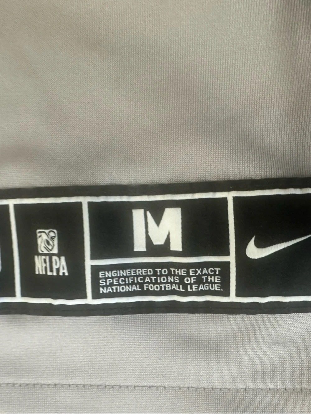 Nike Men Chicago Bears Justin Fields Alternative Jersey‎ Sz Medium